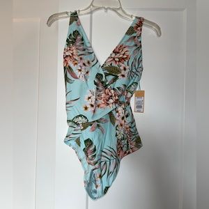 Kona Sol Women’s One Piece Swimsuit